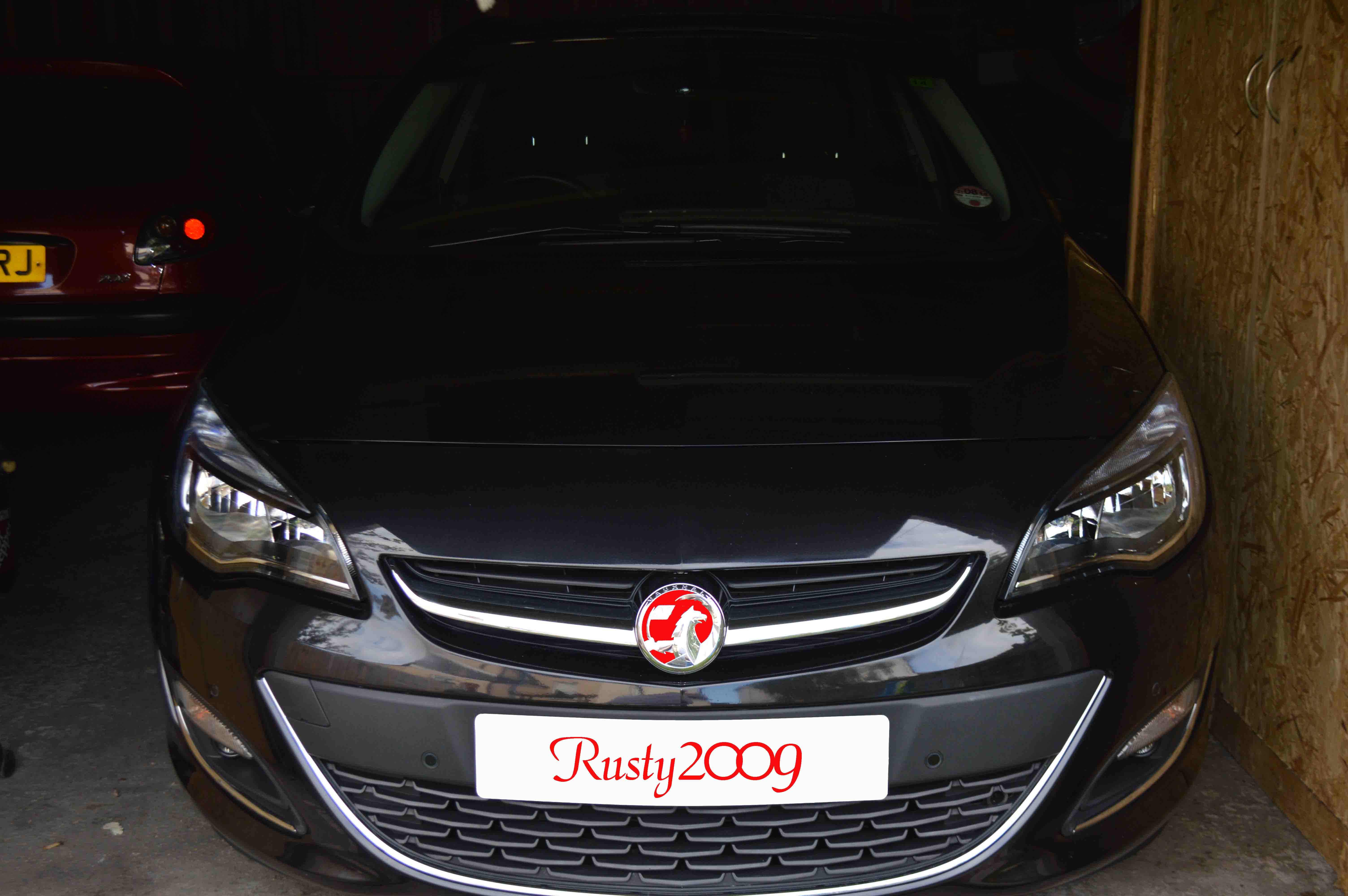 [Image: front%20Red.jpg]