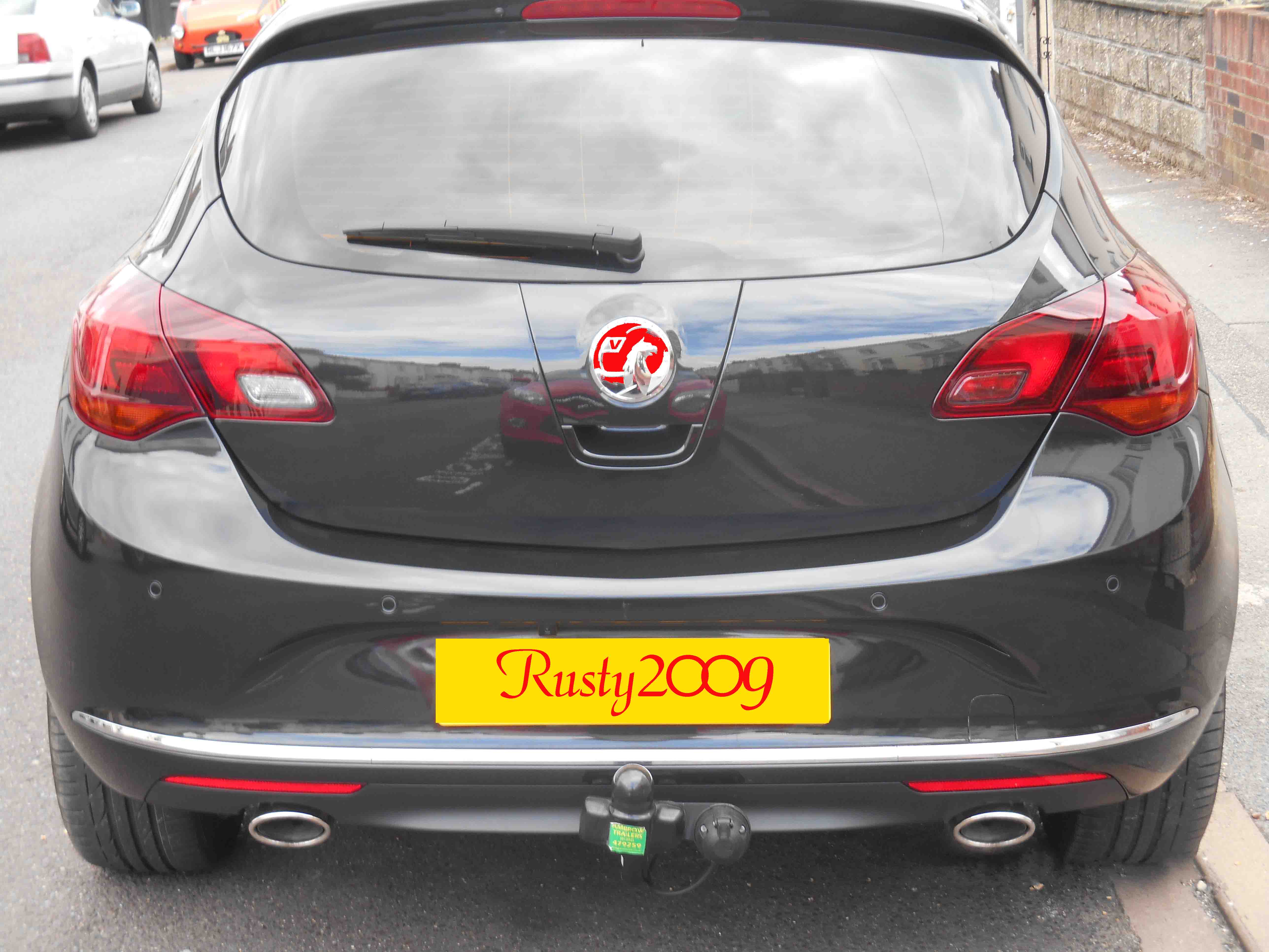 [Image: rear%20red.jpg]